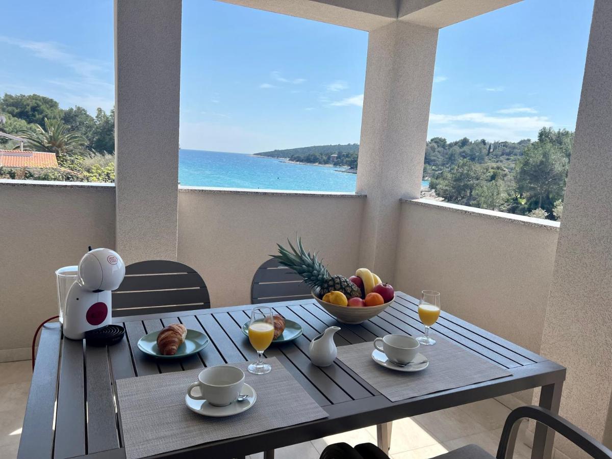 Apartments Divna Mali Lošinj Zewnętrze zdjęcie
